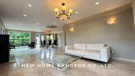 3 Bedroom House for rent in Phra Khanong Nuea, Bangkok near BTS Ekkamai