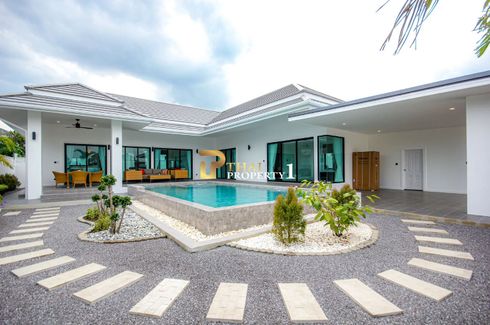 3 Bedroom Villa for sale in Thap Tai, Prachuap Khiri Khan