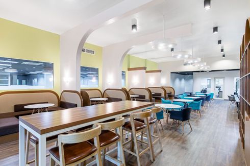 Office for rent in Silom, Bangkok near BTS Sala Daeng