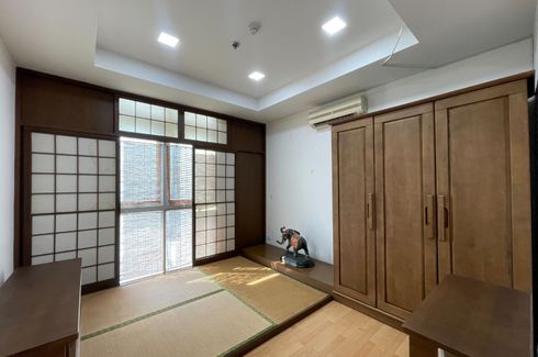 3 Bedroom Condo for sale in Nusasiri Grand, Phra Khanong, Bangkok near BTS Ekkamai