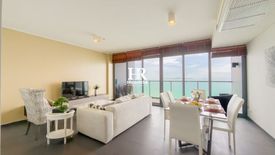 2 Bedroom Condo for sale in Zire Wongamat, Na Kluea, Chonburi