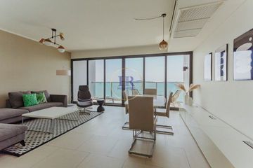 2 Bedroom Condo for sale in Zire Wongamat, Na Kluea, Chonburi