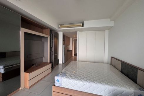 1 Bedroom Condo for sale in Zire Wongamat, Na Kluea, Chonburi