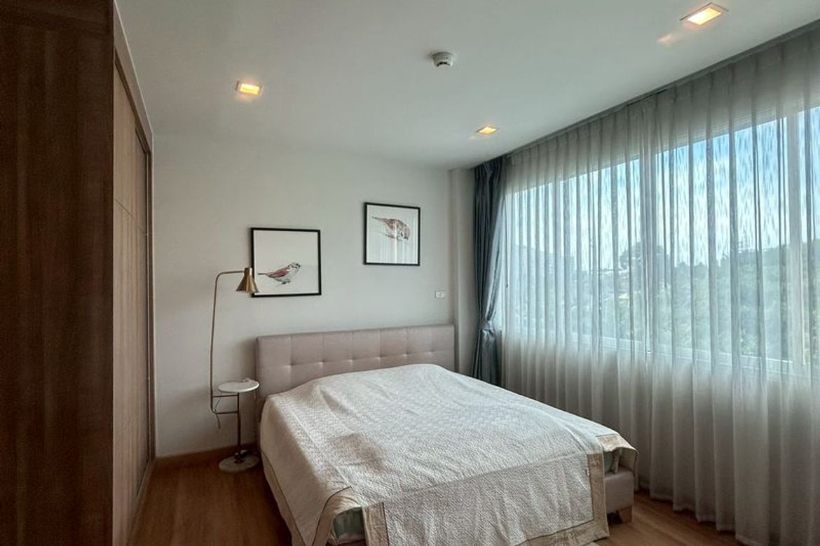 Sriracha Condo for rent, Green Lake, beautiful room, great price, great location, convenient transportation