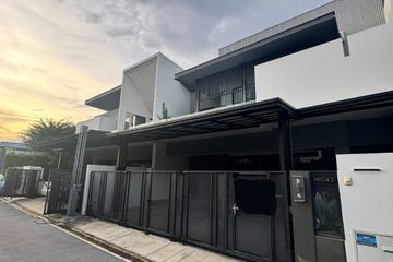 3 Bedroom Townhouse for rent in Bang Kaeo, Samut Prakan