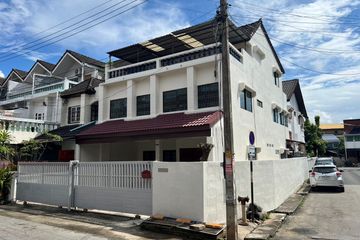 6 Bedroom Townhouse for Sale or Rent in Mueang Chiang Mai, Chiang Mai