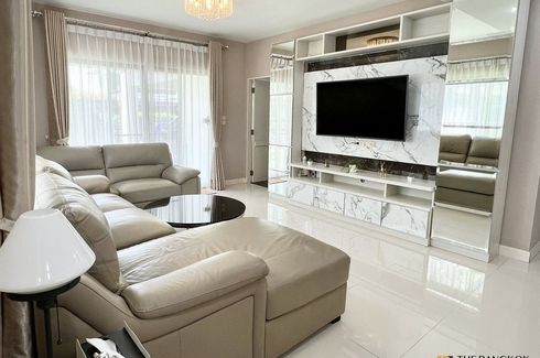 4 Bedroom Townhouse for rent in Mantana Bangna Km.7, Bang Kaeo, Samut Prakan