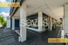 Commercial for sale in Khlong Tan Nuea, Bangkok