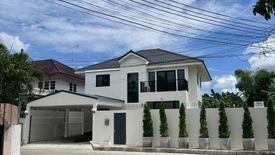4 Bedroom House for rent in Phra Khanong Nuea, Bangkok near BTS Phra Khanong