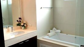 2 Bedroom Condo for rent in Piyathip Place, Khlong Tan Nuea, Bangkok near BTS Phrom Phong