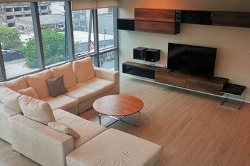 2 Bedroom Condo for rent in The Room Sukhumvit 21, Khlong Toei Nuea, Bangkok near MRT Sukhumvit