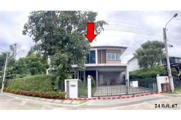 5 Bedroom House for sale in Sala Thammasop, Bangkok