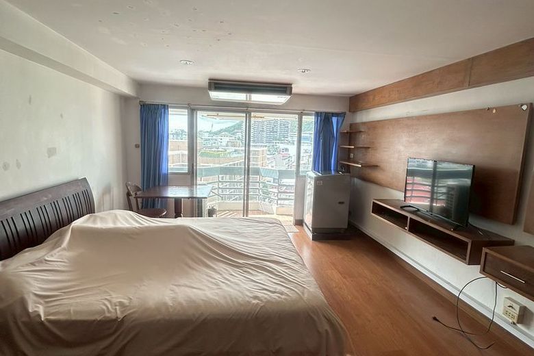 1 Bedroom Condo For Rent
