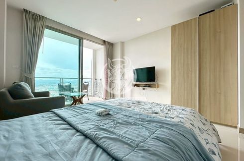 Condo for rent in Na Kluea, Chonburi