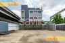 Commercial for Sale or Rent in Phra Khanong Nuea, Bangkok