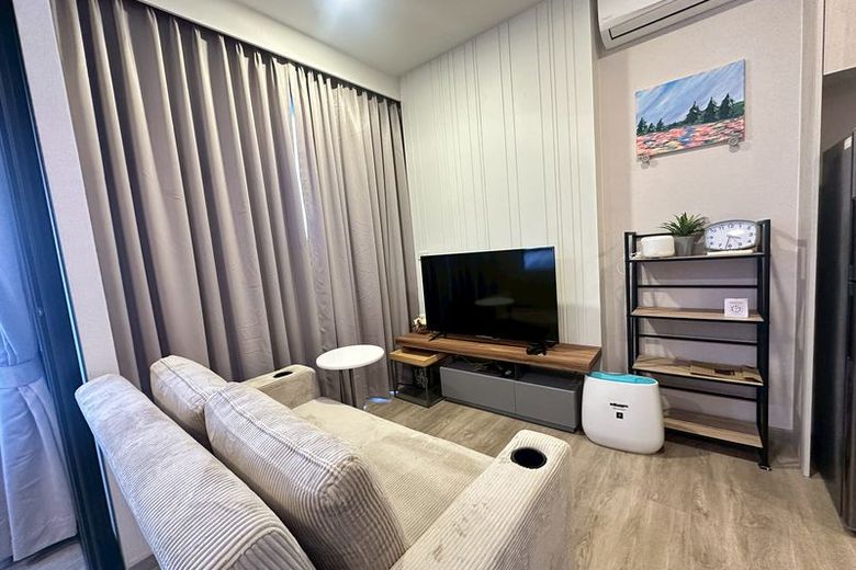 1 Bedroom Condo For Rent