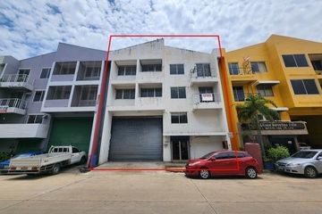 Warehouse / Factory for sale in Khlong Si, Pathum Thani