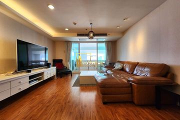 2 Bedroom Condo for rent in Crystal Garden, Khlong Toei, Bangkok near BTS Nana