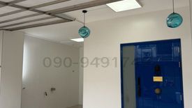 3 Bedroom Townhouse for sale in Chorakhe Bua, Bangkok