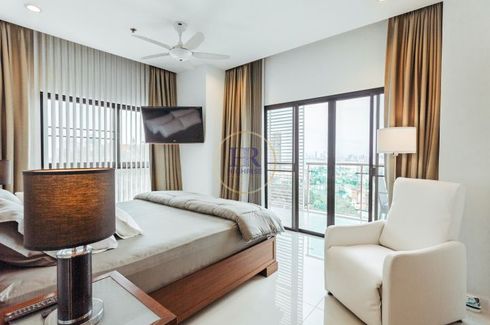 2 Bedroom Condo for sale in The Axis, Nong Prue, Chonburi