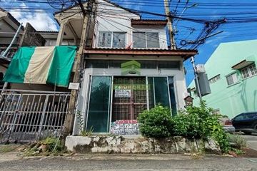 2 Bedroom Townhouse for sale in Sanam Bin, Bangkok