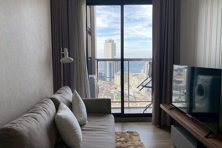 1 Bedroom Condo For Rent