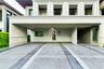 5 Bedroom House for sale in Grand Bangkok Boulevard Krungthepkritha, Khlong Sam Prawet, Bangkok