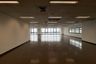 Office for rent in Interlink Tower, Bang Na, Bangkok near MRT Si Iam