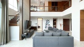 3 Bedroom Condo for rent in The Rajdamri, Pathum Wan, Bangkok near BTS Ratchadamri