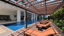 2 Bedroom Condo for rent in The Rajdamri, Pathum Wan, Bangkok near BTS Ratchadamri