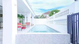 4 Bedroom House for sale in Na Kluea, Chonburi