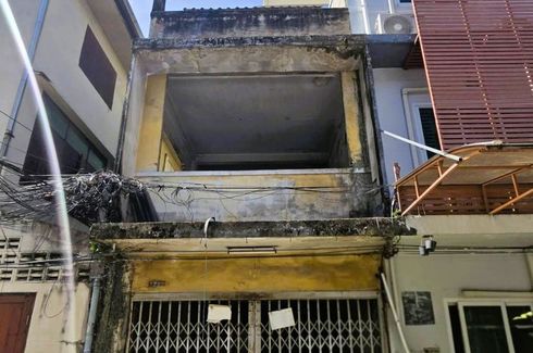 Commercial for sale in Thung Wat Don, Bangkok near BTS Saphan Taksin