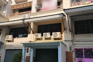 4 Bedroom Townhouse for rent in Samae Dam, Bangkok