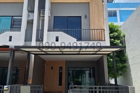 3 Bedroom House for rent in Samrong, Samut Prakan near BTS Samrong