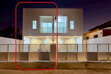 3 Bedroom Townhouse for rent in Yang Noeng, Chiang Mai