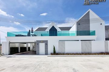 3 Bedroom Villa for sale in Larelana Villa, Huai Yai, Chonburi