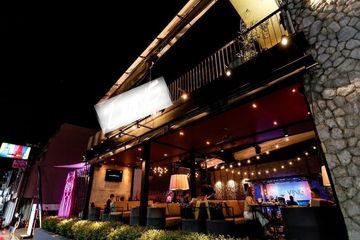 Commercial for sale in Na Kluea, Chonburi