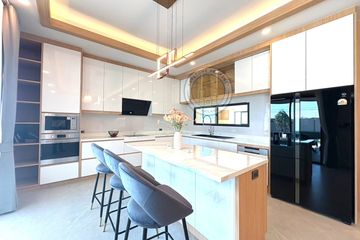 5 Bedroom Villa for sale in Pong, Chonburi