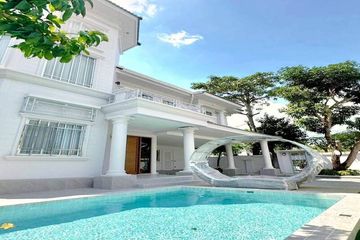 4 Bedroom Villa for sale in Na Kluea, Chonburi