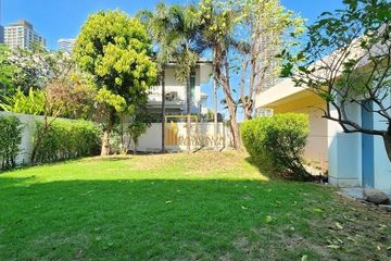 5 Bedroom House for rent in Khlong Tan Nuea, Bangkok