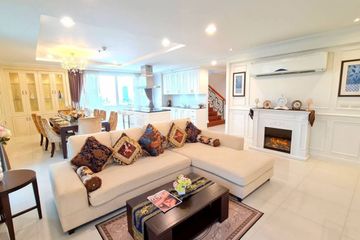 4 Bedroom Condo for rent in Piyathip Place, Khlong Tan Nuea, Bangkok near BTS Phrom Phong