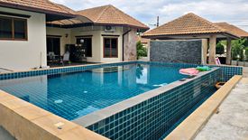 3 Bedroom Villa for sale in srisuk villa, Nong Prue, Chonburi