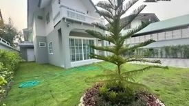 4 Bedroom House for sale in Na Kluea, Chonburi