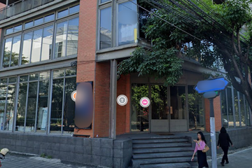 Commercial for rent in Khlong Tan Nuea, Bangkok