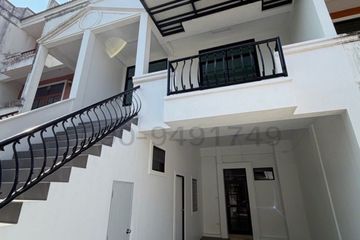 7 Bedroom Townhouse for rent in Bang Na, Bangkok