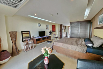 Condo for Sale or Rent in Na Kluea, Chonburi