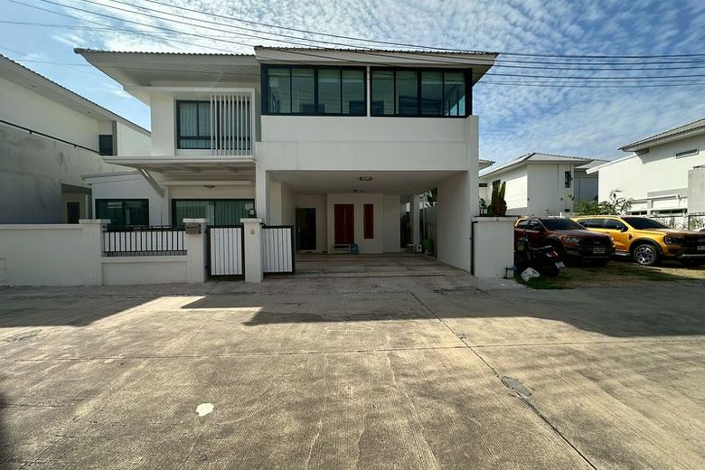 3 Bedroom House For Rent