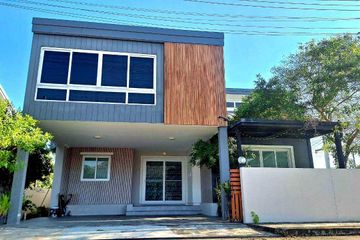 3 Bedroom House for sale in Thanakrit House, San Pu Loei, Chiang Mai