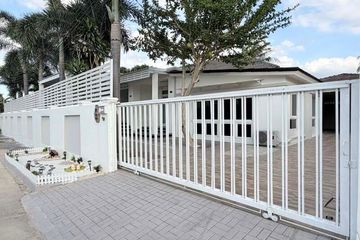 3 Bedroom Villa for rent in Nong Pla Lai, Chonburi