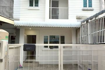 2 Bedroom Townhouse for rent in Bang Bo, Samut Prakan